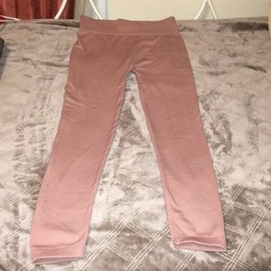 Pink stretchy leggings